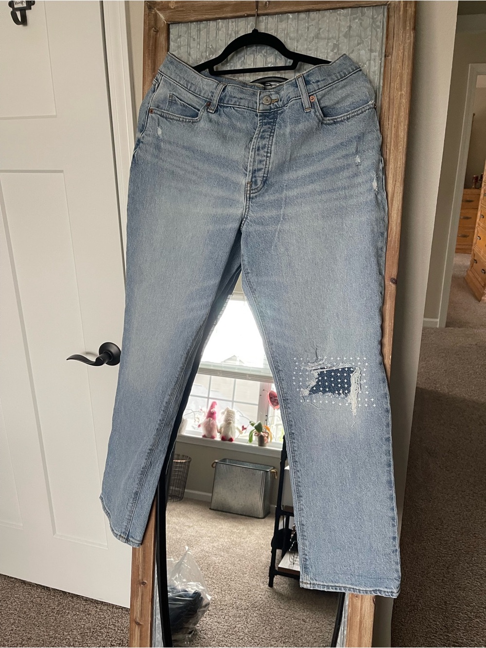 Old Navy Light Blue Straight-Leg Jeans with Star Patch
